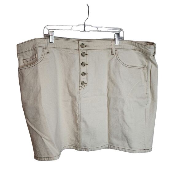 Torrid Mini Denim Button Fly Skirt, Natural, NWT Size 24 - Picture 2 of 7